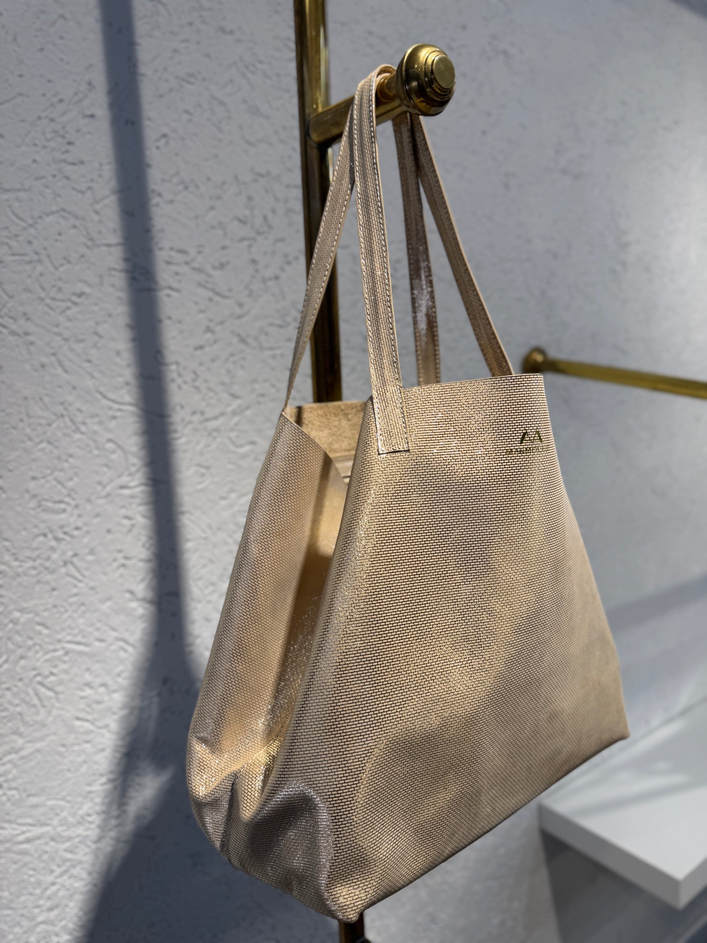 SHOPPING BAG MEDIANO SANTORINI ORO
